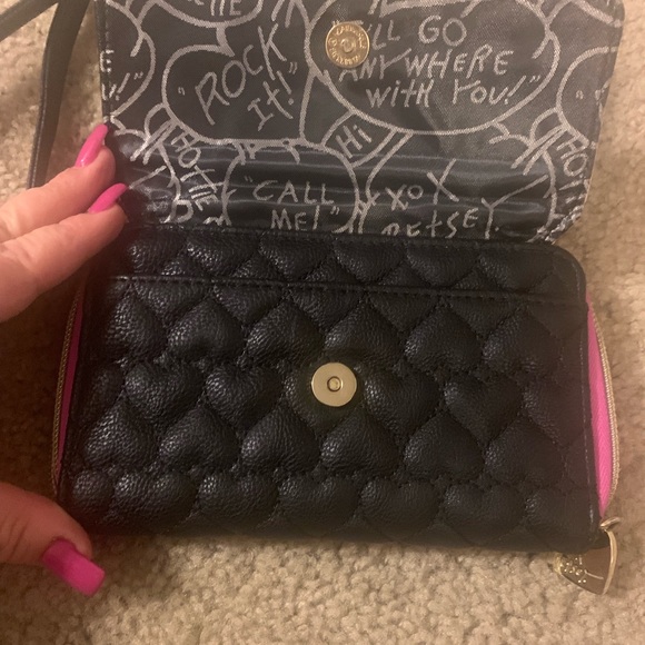 Betsey Johnson wallet with strap - Picture 2 of 4